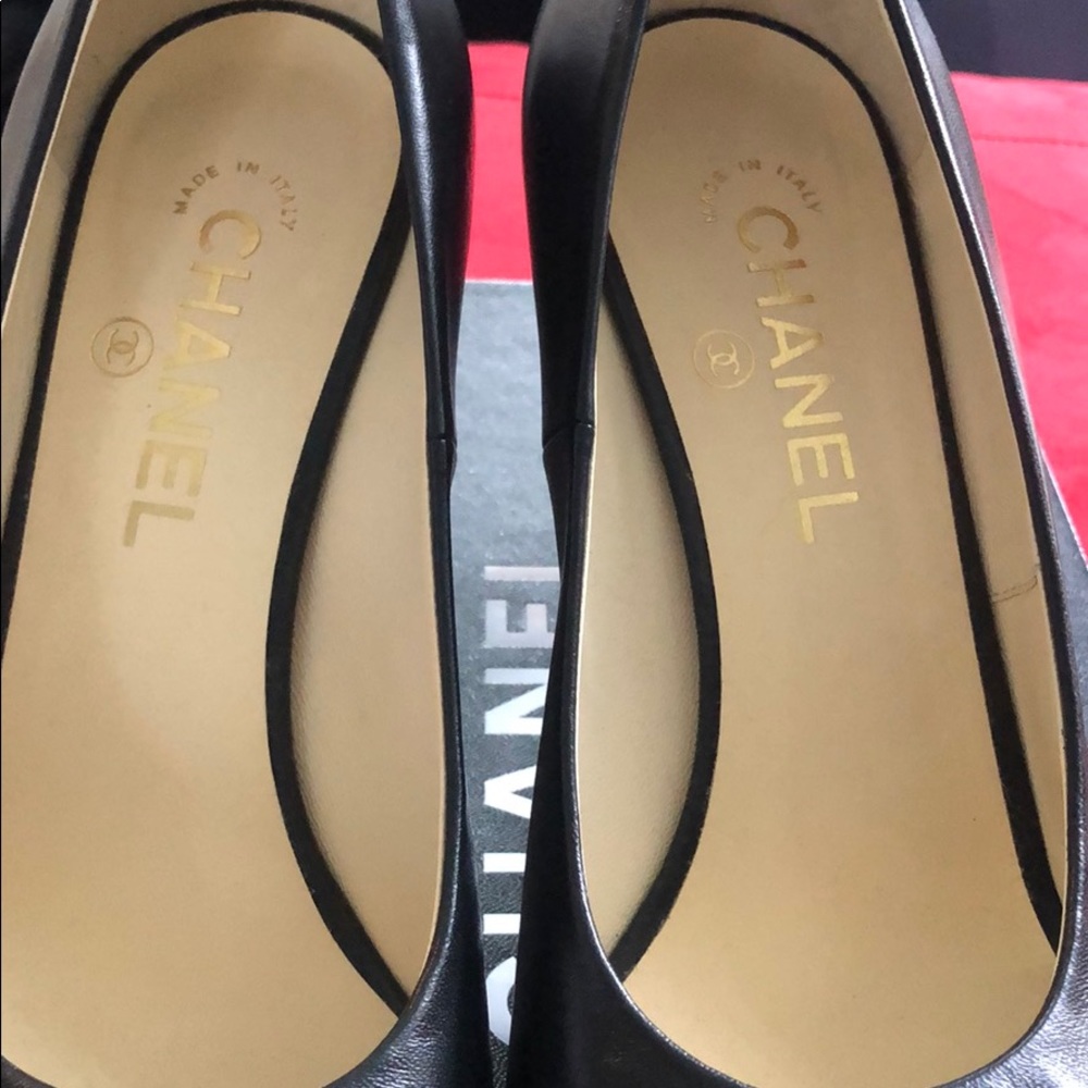 Shoes - Picture 7 of 7